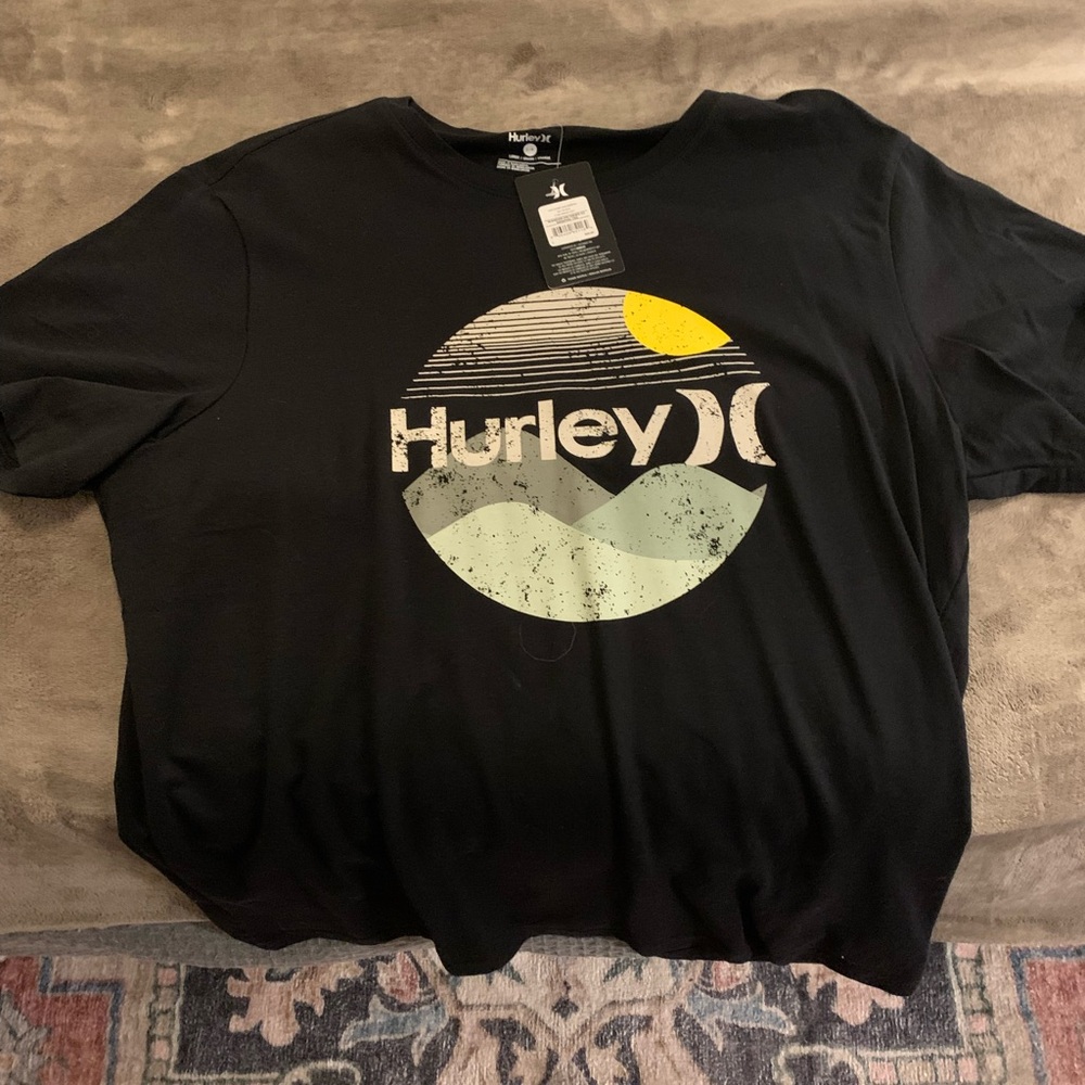 Hurley Mens t-shirt NWT